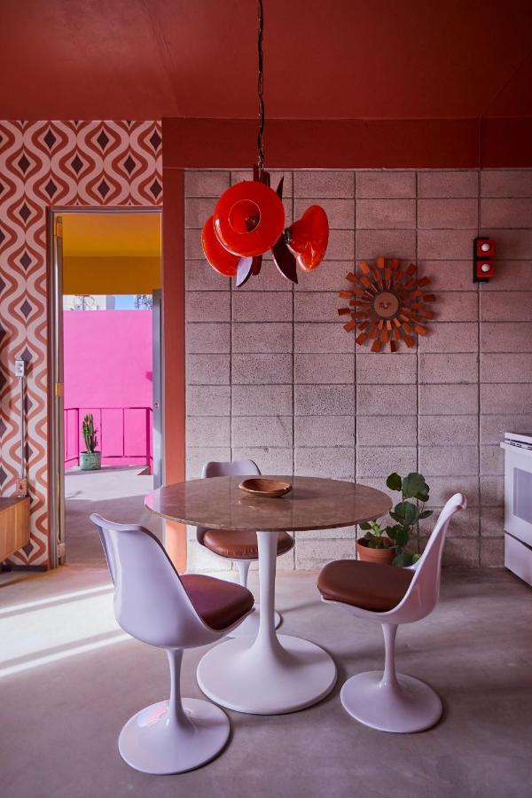 Mood Haus By Dw - 70'S Retro Stays 산후안 외부 사진